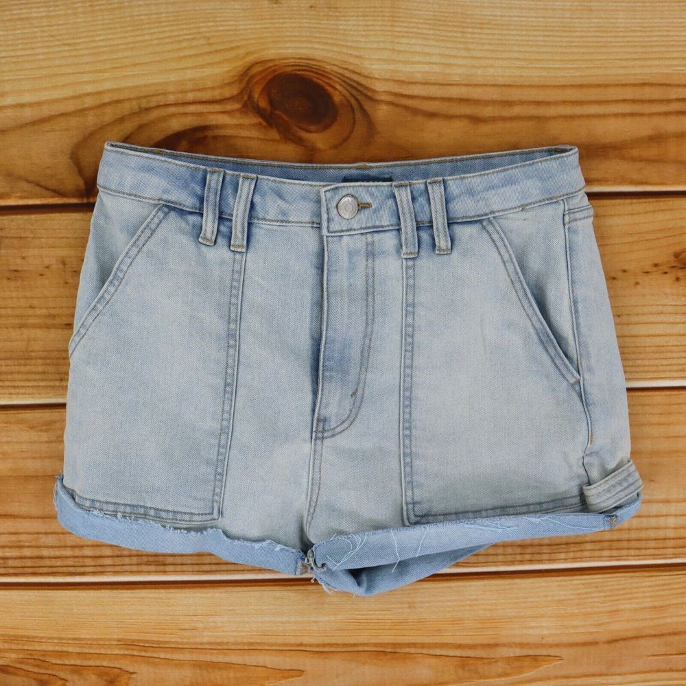 Wild Fable Jean Short Highest Rise Cuffed Womens Size 8 Faded Blue Denim Pockets